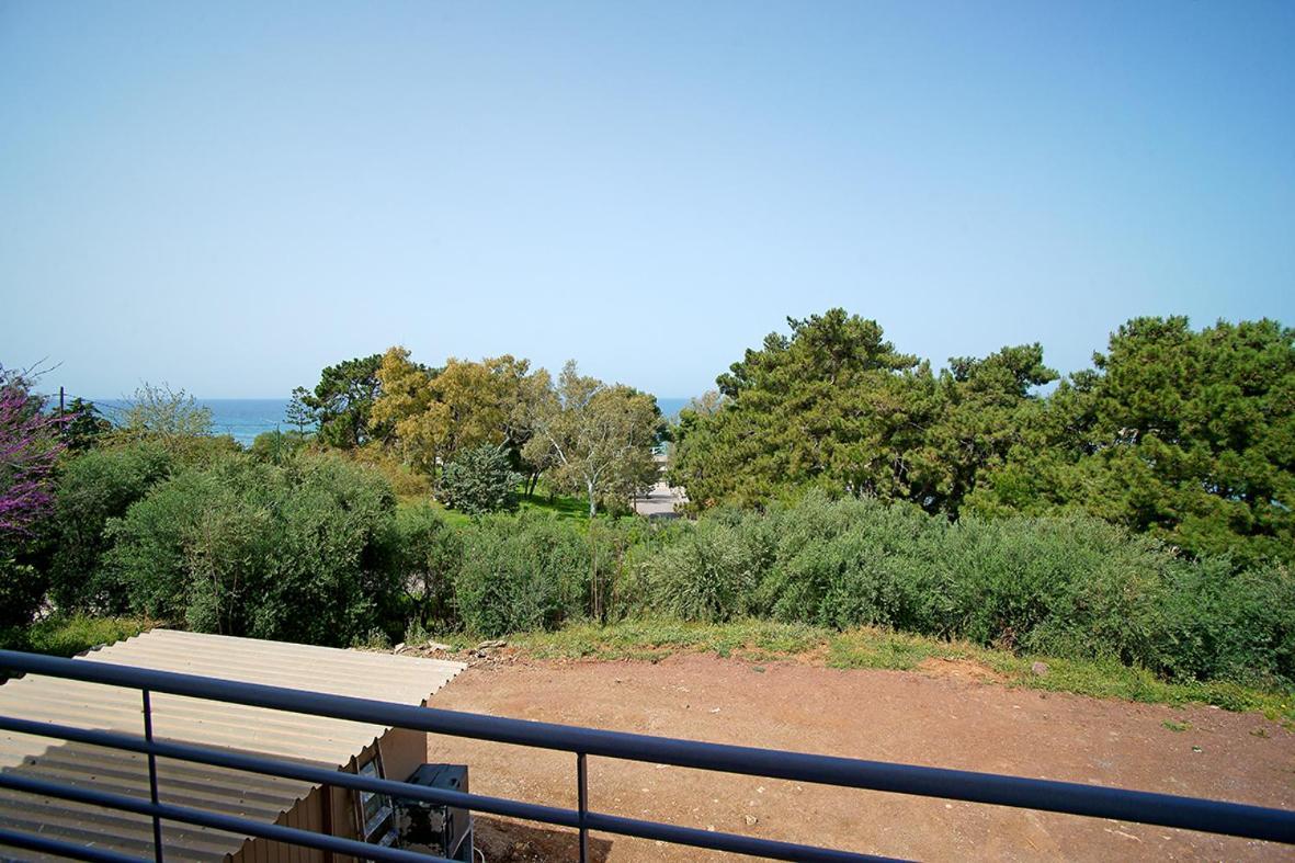 Karnagio Rooms Kyparissia Bagian luar foto